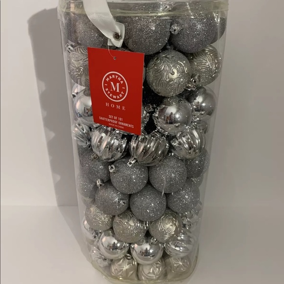 Martha Stewart Christmas Ornaments Shatterproof - Picture 1 of 10